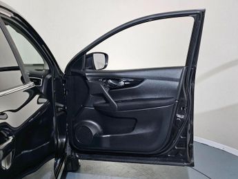 NISSAN QASHQAI 1.6 dCi N-Connecta XTRON 2WD Euro 6 (s/s) 5dr
