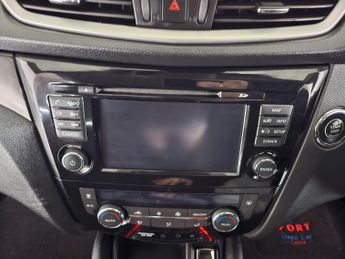 NISSAN QASHQAI 1.6 dCi N-Connecta XTRON 2WD Euro 6 (s/s) 5dr