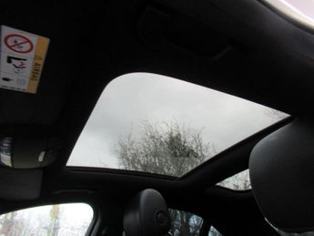 MERCEDES-BENZ C CLASS 2.1 C220d AMG Line (Premium) G-Tronic+ Euro 6 (s/s) 4dr