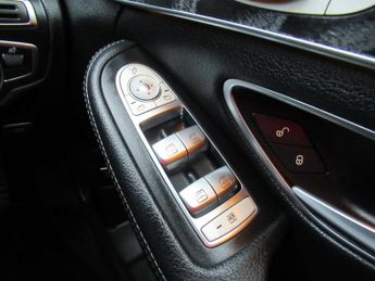 MERCEDES-BENZ C CLASS 2.1 C220d AMG Line (Premium) G-Tronic+ Euro 6 (s/s) 4dr
