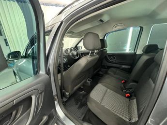SKODA ROOMSTER 1.6 TDI Scout Euro 5 5dr