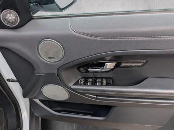 LAND ROVER RANGE ROVER EVOQUE 2.0 TD4 HSE Dynamic Auto 4WD Euro 6 (s/s) 5dr