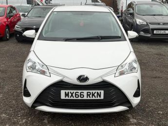 TOYOTA VITZ 1.0 Automatic Petrol Euro5 5dr