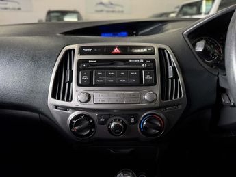 HYUNDAI I20 1.4 Active