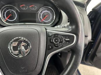 VAUXHALL INSIGNIA 2.0 CDTi ecoFLEX Tech Line Euro 5 (s/s) 5dr