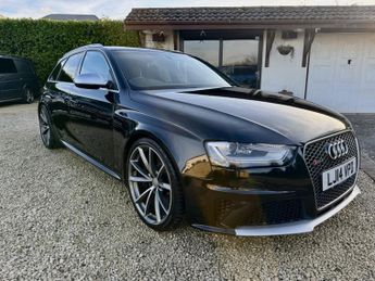 Audi RS4 4.2 FSI V8