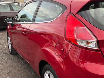 FORD FIESTA 1.0T EcoBoost Zetec Euro 6 (s/s) 3dr