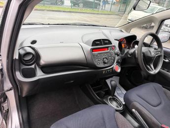 HONDA JAZZ 1.4 i-VTEC ES CVT Euro 5 5dr
