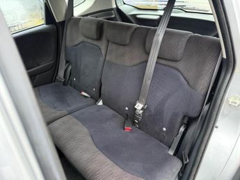 HONDA JAZZ 1.4 i-VTEC ES CVT Euro 5 5dr