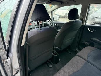 HONDA JAZZ 1.4 i-VTEC ES CVT Euro 5 5dr