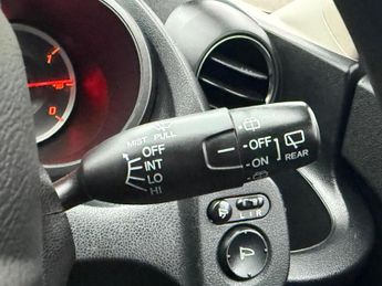 HONDA JAZZ 1.4 i-VTEC ES CVT Euro 5 5dr