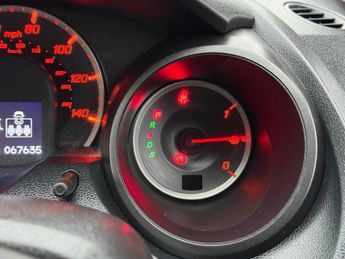 HONDA JAZZ 1.4 i-VTEC ES CVT Euro 5 5dr