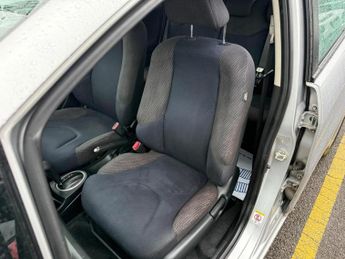 HONDA JAZZ 1.4 i-VTEC ES CVT Euro 5 5dr