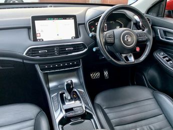 MG MG HS 1.5 T-GDI Exclusive