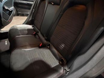 MERCEDES-BENZ CLA 2.1 CLA220d AMG Line Coupe 7G-DCT Euro 6 (s/s) 4dr