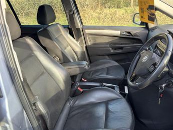 VAUXHALL ZAFIRA 1.9 CDTi Elite