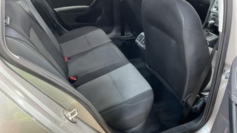 VOLKSWAGEN GOLF 1.2 TSI BlueMotion Tech S