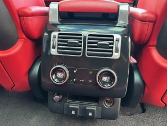 LAND ROVER RANGE ROVER 3.0 SD V6 Vogue SE Auto 4WD Euro 6 (s/s) 5dr