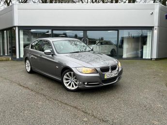 BMW 320 2.0 320d Exclusive Edition Euro 5 (s/s) 4dr
