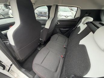 DACIA SPRING Expression Electric 45hp