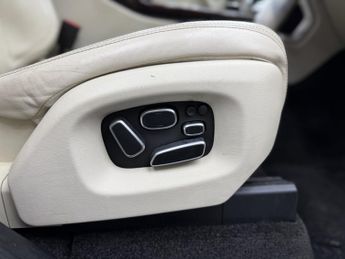 LAND ROVER RANGE ROVER 4.4 SD V8 Autobiography