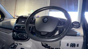 RENAULT ZOE 22kWh Dynamique Intens Black Electric Automatic 5dr LOWTAX+SATNA