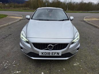 Volvo V40 2.0 R-Design Pro D3