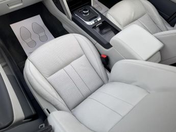 LAND ROVER DISCOVERY SPORT 2.0 TD4 180 HSE Black 5dr Auto