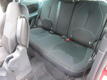 CITROEN DS3 1.6 e-HDi Airdream DStyle Plus - Paint damage to OSR quarter