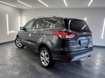 FORD KUGA 2.0 TDCi Titanium