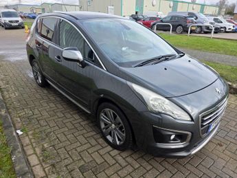 PEUGEOT 3008 1.6 e-HDi Allure