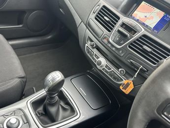 RENAULT LAGUNA 2.0 dCi TomTom Edition