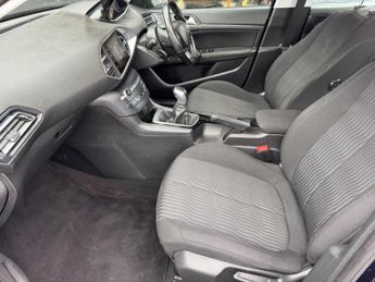 PEUGEOT 308 SW 1.2 PureTech Active Euro 6 (s/s) 5dr