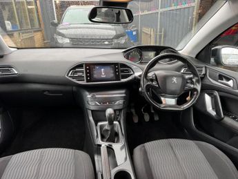 PEUGEOT 308 SW 1.2 PureTech Active Euro 6 (s/s) 5dr