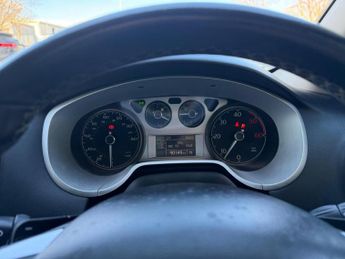 CHRYSLER DELTA 1.6 M-Jet SE Semi-Auto Euro 5 5dr