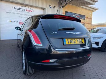 CHRYSLER DELTA 1.6 M-Jet SE Semi-Auto Euro 5 5dr