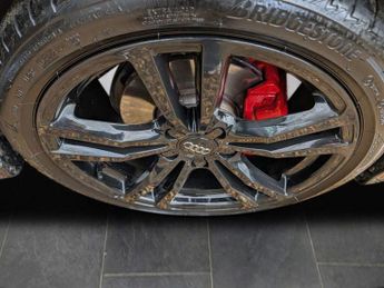 AUDI A3 1.4 TFSI CoD S line S Tronic Euro 6 (s/s) 4dr (Nav)