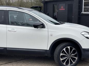 NISSAN QASHQAI+2 2.0 360