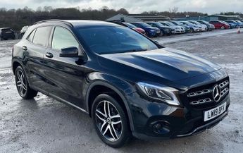 MERCEDES-BENZ GLA 1.6 GLA180 Urban Edition