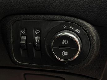 VAUXHALL ZAFIRA TOURER 1.4i Turbo SRi Nav Auto Euro 6 5dr