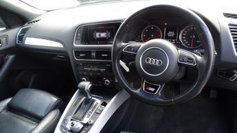 AUDI Q5 2.0 TDI S line Plus