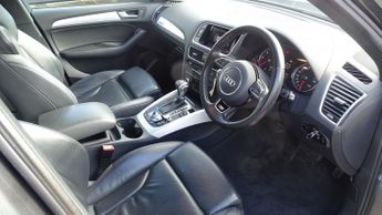 AUDI Q5 2.0 TDI S line Plus