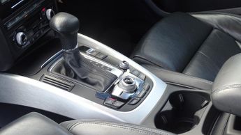 AUDI Q5 2.0 TDI S line Plus