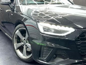 AUDI A4 2.0 TDI 35 Black Edition S Tronic Euro 6 (s/s) 4dr