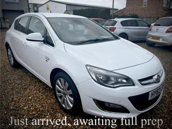Vauxhall Astra 2.0 CDTi ecoFLEX Elite