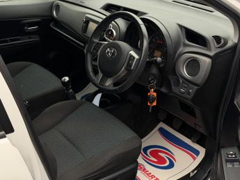 TOYOTA YARIS 1.33 Dual VVT-i TR Euro 5 5dr