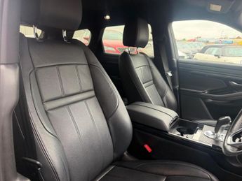 LAND ROVER RANGE ROVER EVOQUE 1.5 P300e 12.2kWh R-Dynamic S Auto 4WD Euro 6 (s/s) 5dr