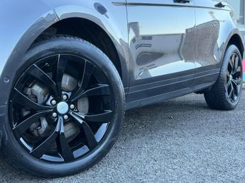 LAND ROVER RANGE ROVER EVOQUE 2.0 D180 SE Auto 4WD Euro 6 (s/s) 5dr