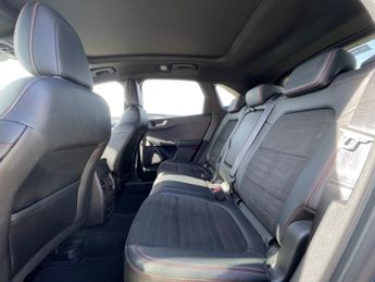 FORD KUGA 2.0 EcoBlue ST-Line X