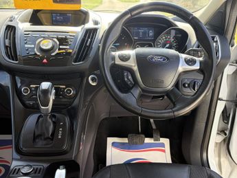 FORD KUGA 2.0 TDCi Titanium